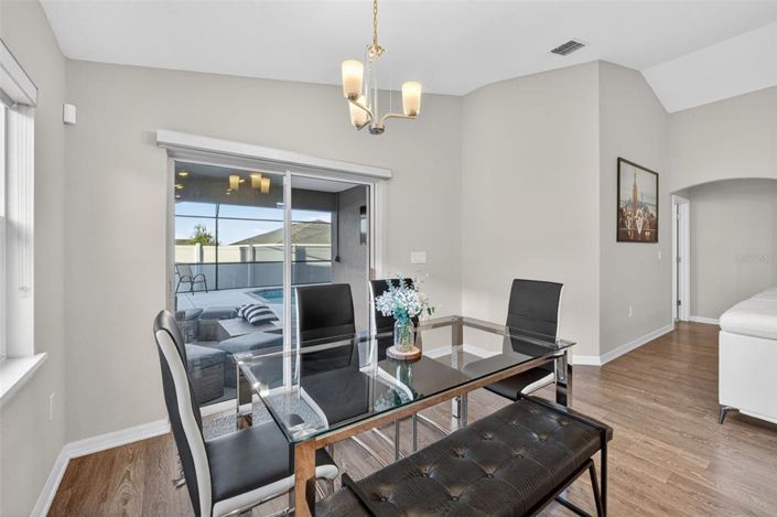 Image No.15-3 Bed Property for sale