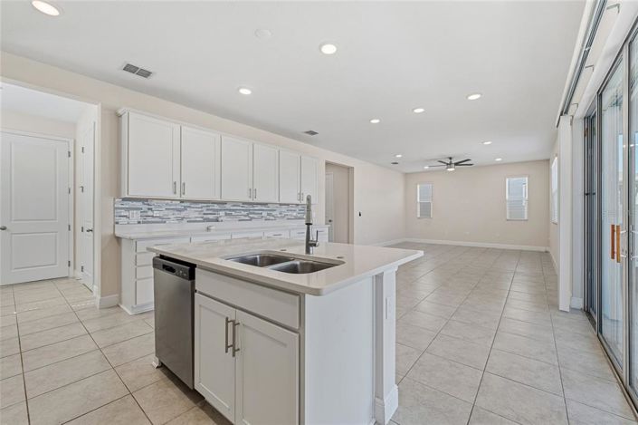 Image No.23-Propriété de 5 chambres à vendre à Davenport