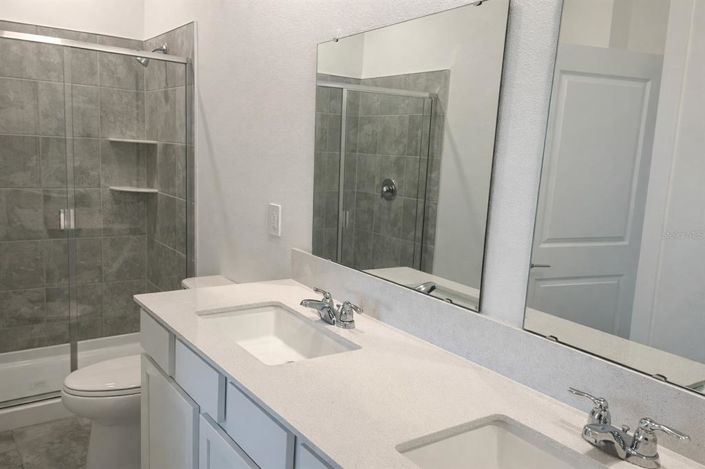 Image No.9-Propriété de 4 chambres à vendre à Kissimmee