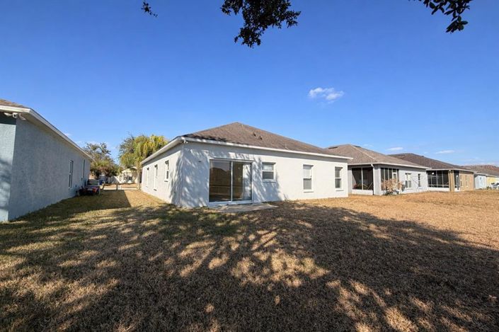 Image No.4-Propriété de 4 chambres à vendre à Kissimmee