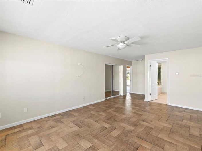 Image No.13-Propriété de 4 chambres à vendre à Clearwater