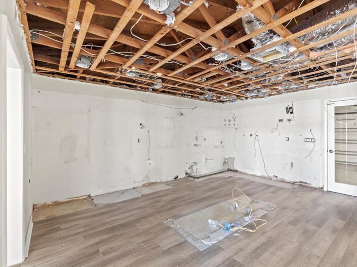 Image No.8-Propriété de 4 chambres à vendre à Clearwater