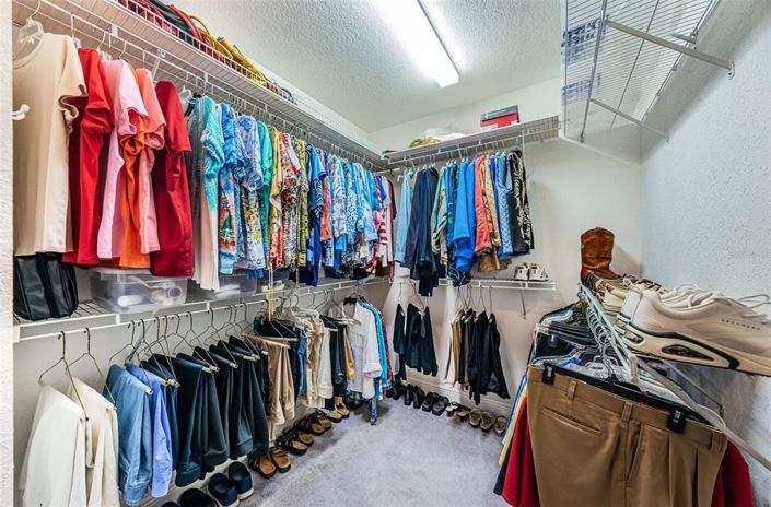 Image No.23-Propriété de 3 chambres à vendre à St. Petersburg