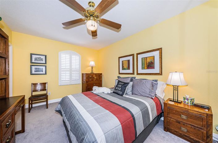 Image No.24-Propriété de 3 chambres à vendre à St. Petersburg