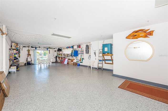 Image No.37-Propriété de 3 chambres à vendre à St. Petersburg