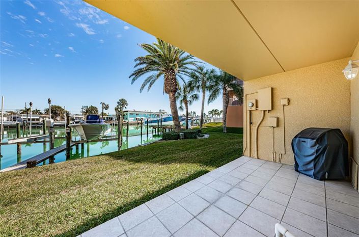 Image No.40-Propriété de 3 chambres à vendre à St. Petersburg