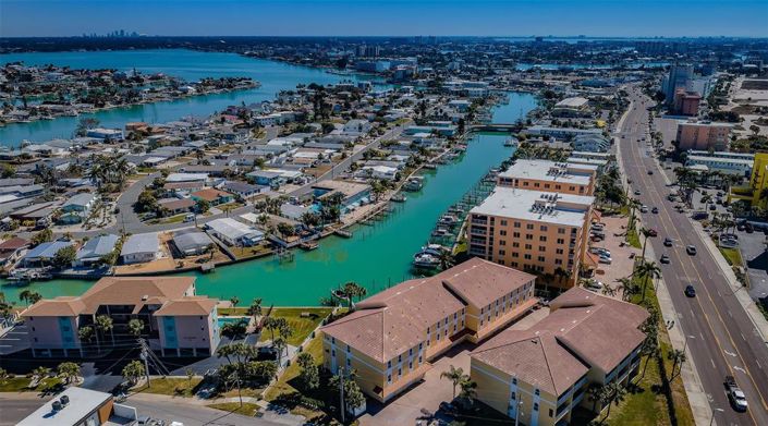 Image No.42-Propriété de 3 chambres à vendre à St. Petersburg