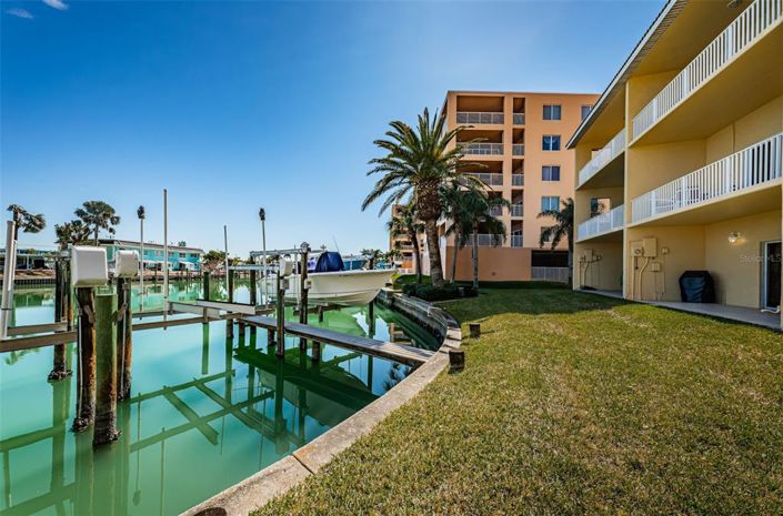 Image No.48-Propriété de 3 chambres à vendre à St. Petersburg