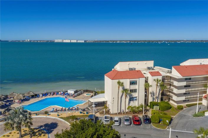 Image No.7-Propriété de 2 chambres à vendre à St. Petersburg