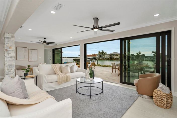 Image No.20-Propriété de 3 chambres à vendre à Treasure Island