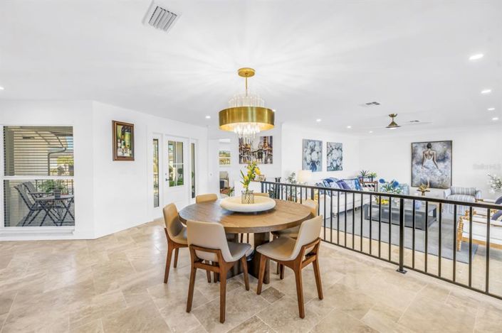 Image No.12-3 Bed Property for sale