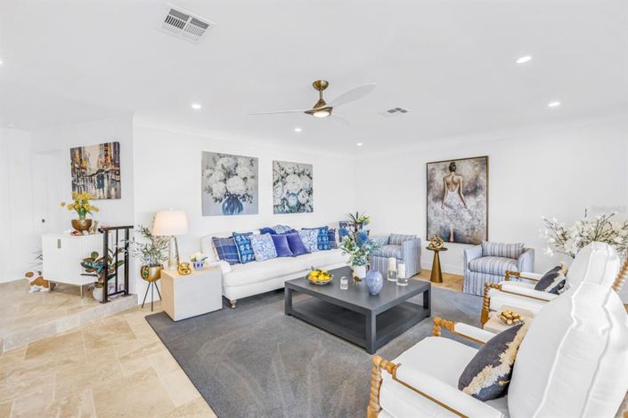 Image No.23-3 Bed Property for sale