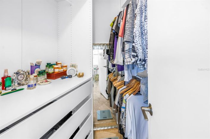 Image No.48-3 Bed Property for sale