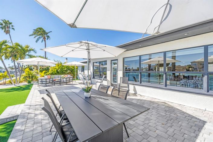 Image No.54-3 Bed Property for sale