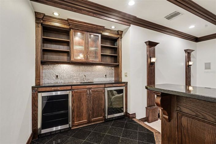 Image No.18-3 Bed Property for sale