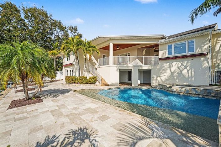 Image No.32-3 Bed Property for sale