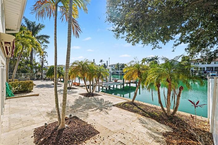 Image No.34-3 Bed Property for sale