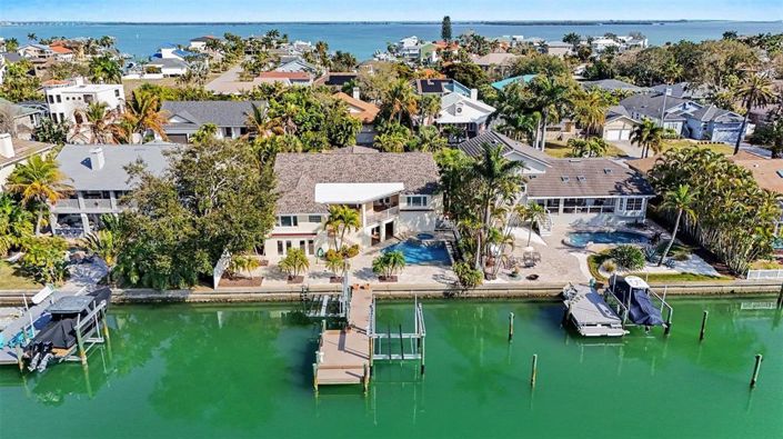 Image No.37-3 Bed Property for sale