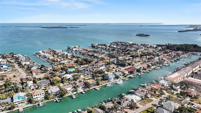 Image No.39-3 Bed Property for sale