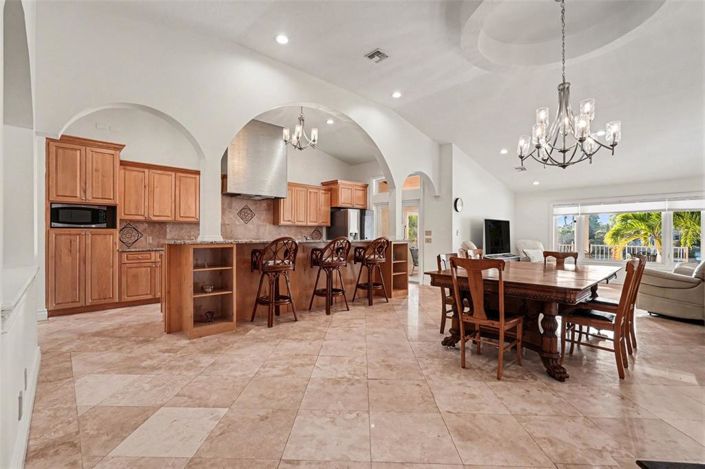 Image No.5-3 Bed Property for sale