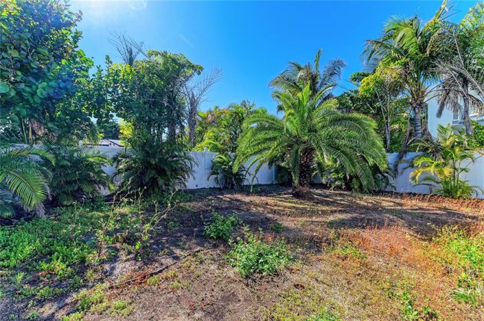 Image No.45-4 Bed Property for sale