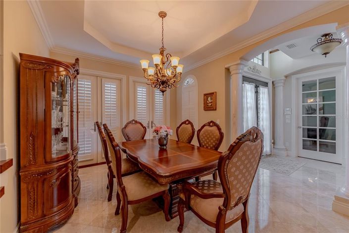 Image No.24-5 Bed Property for sale