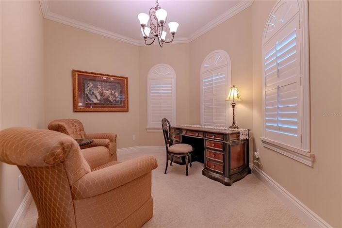 Image No.44-5 Bed Property for sale