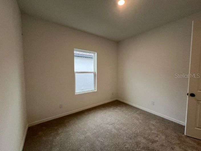 Image No.19-4 Bed Property for sale