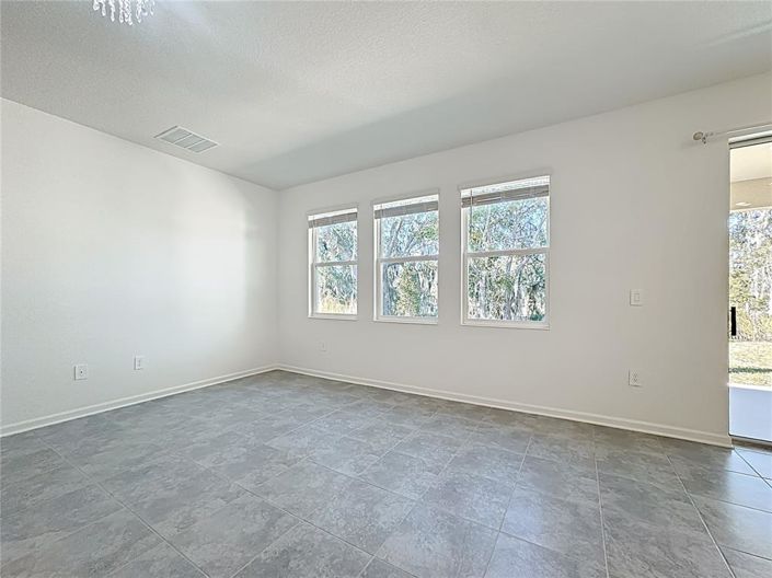 Image No.14-Propriété de 4 chambres à vendre à Kissimmee