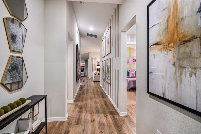 Image No.19-4 Bed Property for sale