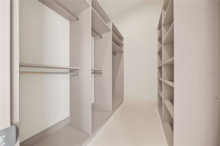 Image No.54-5 Bed Property for sale