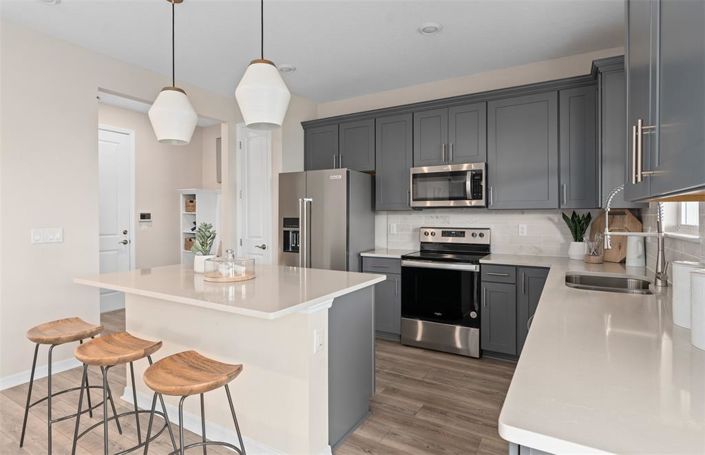 Image No.11-4 Bed Property for sale