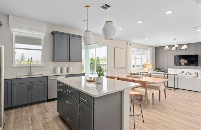 Image No.14-4 Bed Property for sale