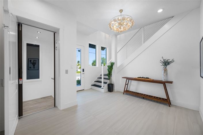 Image No.48-6 Bed Property for sale