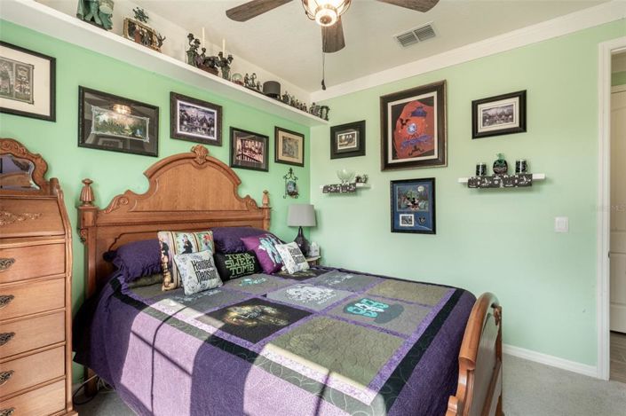 Image No.19-3 Bed Property for sale