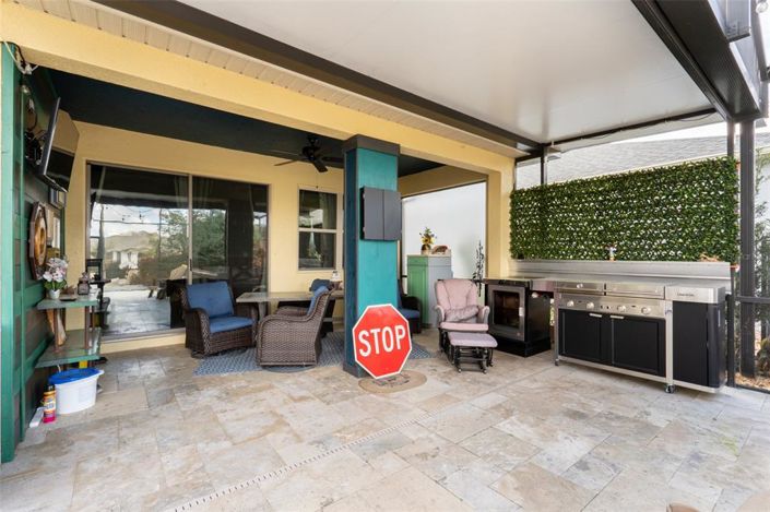 Image No.26-3 Bed Property for sale