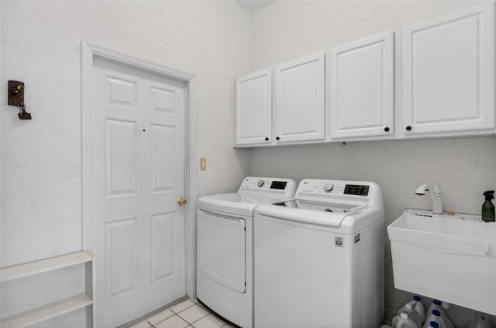 Image No.16-3 Bed Property for sale