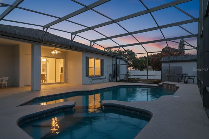 Image No.18-3 Bed Property for sale