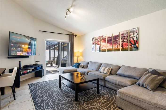 Image No.5-Propriété de 4 chambres à vendre à Kissimmee