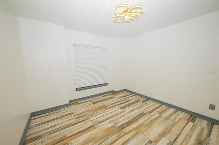 Image No.21-Propriété de 5 chambres à vendre à Kissimmee