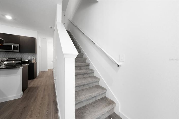 Image No.13-3 Bed Townhouse for sale