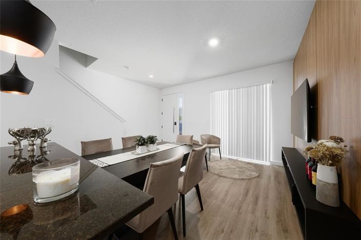 Image No.8-3 Bed Townhouse for sale