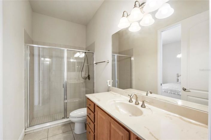 Image No.32-5 Bed Property for sale