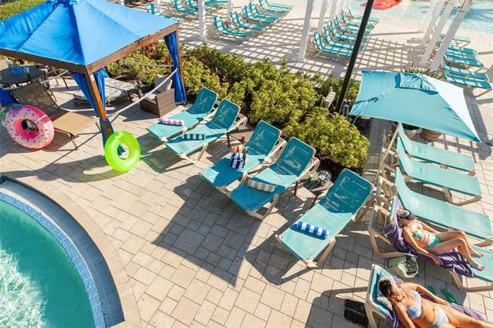 Image No.32-9 Bed Property for sale