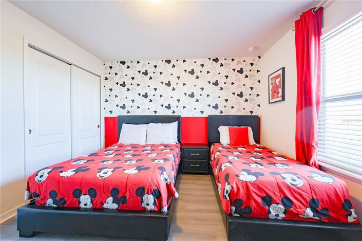 Image No.52-9 Bed Property for sale