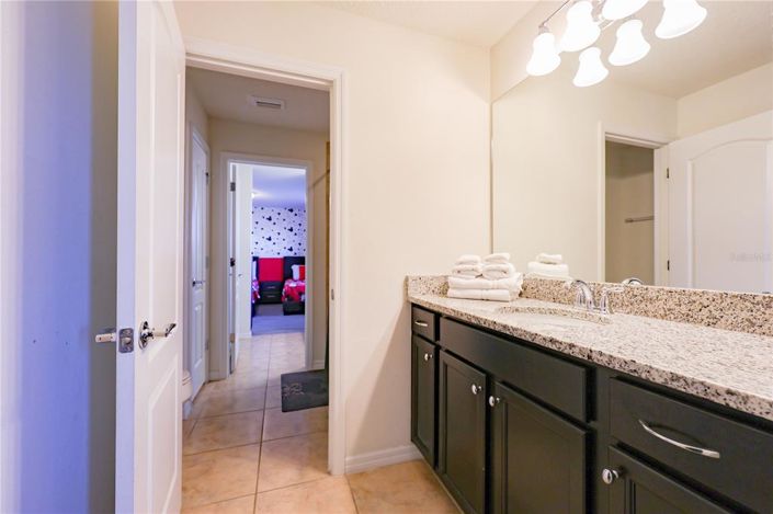 Image No.54-9 Bed Property for sale