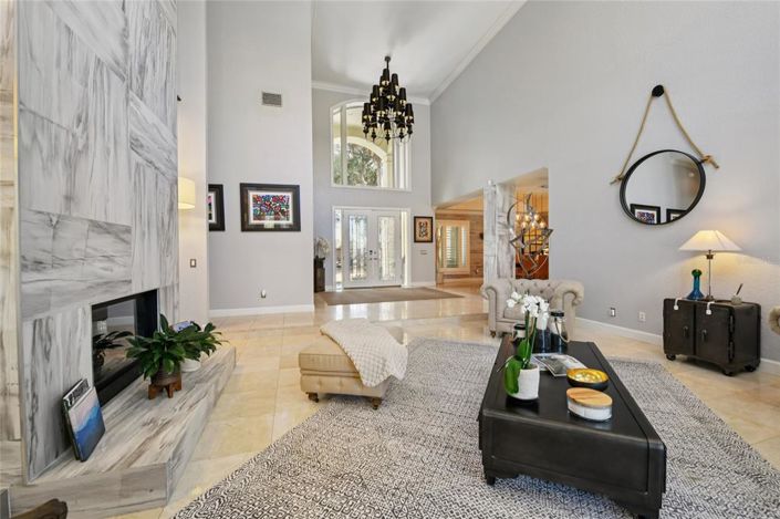 Image No.12-4 Bed Property for sale