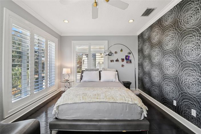 Image No.46-4 Bed Property for sale