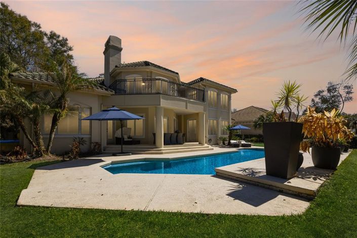 Image No.60-4 Bed Property for sale