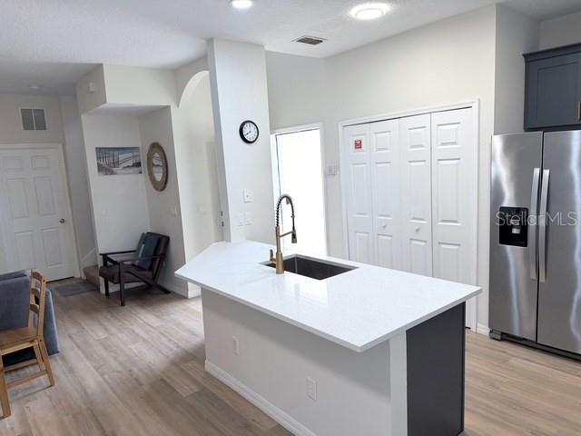 Image No.12-4 Bed Townhouse for sale